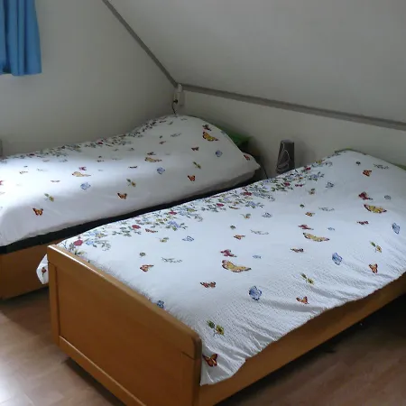 Eetcafe/pension Nooitgedacht Maison d'hôtes *