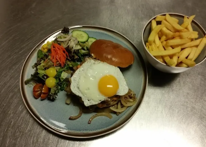 Πανσιόν Eetcafe/pension Nooitgedacht Strijen