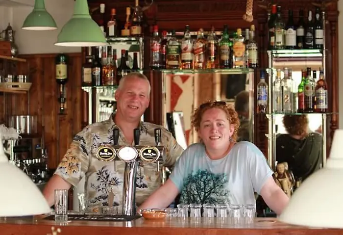 Πανσιόν Eetcafe/pension Nooitgedacht *